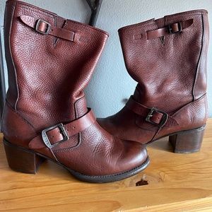 Frye boots. Size 10 women’s very good condition, soft leather